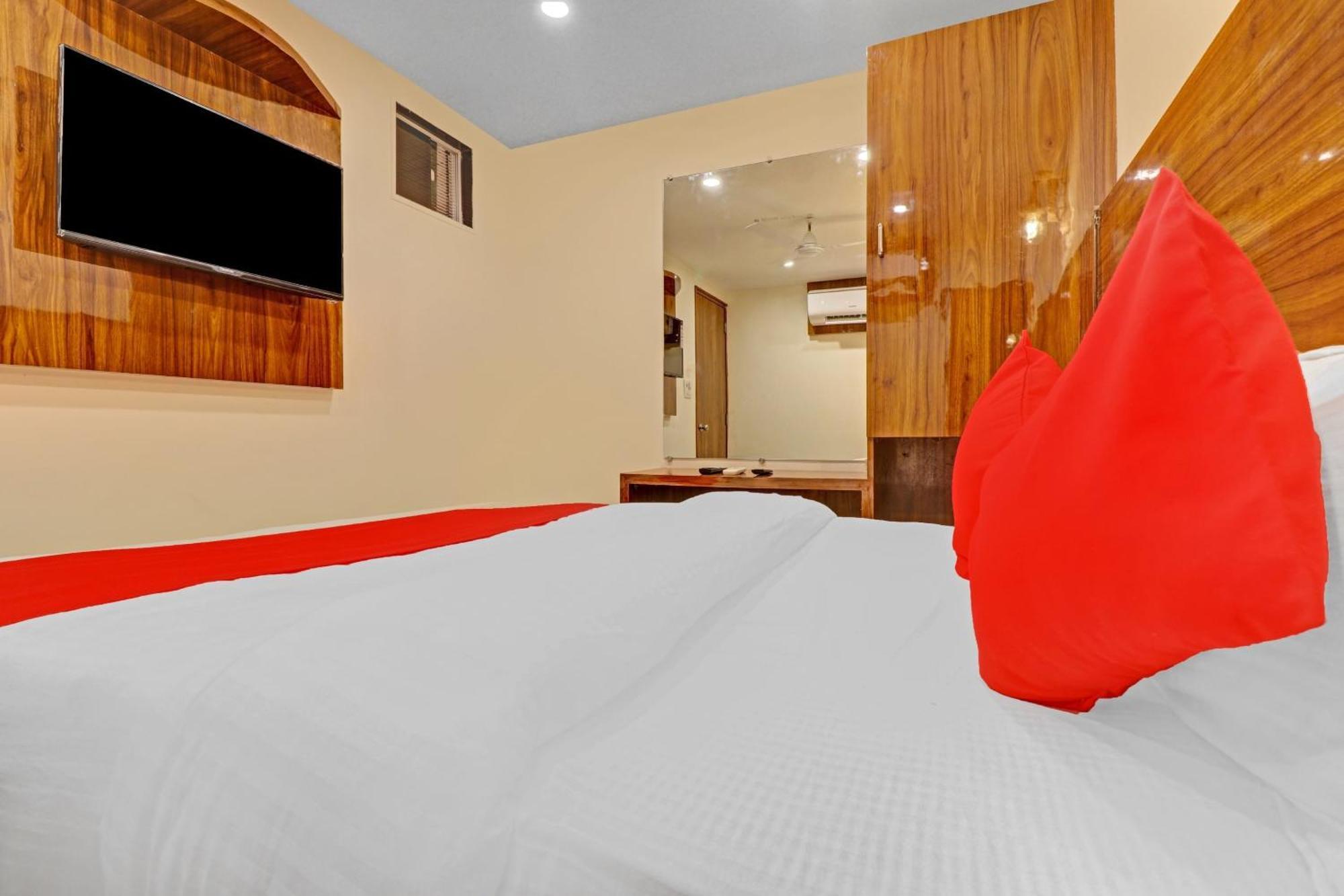 Hotel O Royal Park Mumbai Kültér fotó